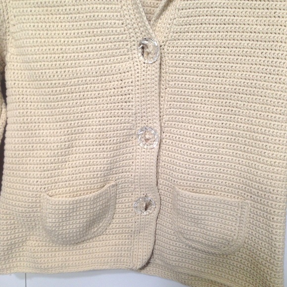 Cynthia Steffe Knitted 3/4 Sleeve Cropped Cardigan in Oatmeal Color - Picture 6 of 8